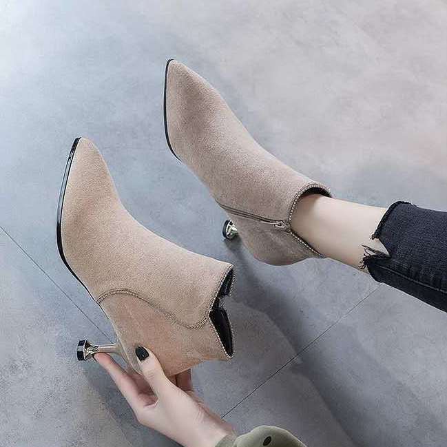 🔥Hot sale！Giày cao gót ngắn nhọn 5 cm phụ nữ cộng với nhung nude bốt thần người hâm mộ thời trang mũi ' ,