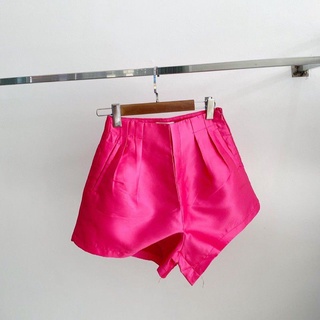 Size S,M,L _ quần short Tafeta dây kéo hông