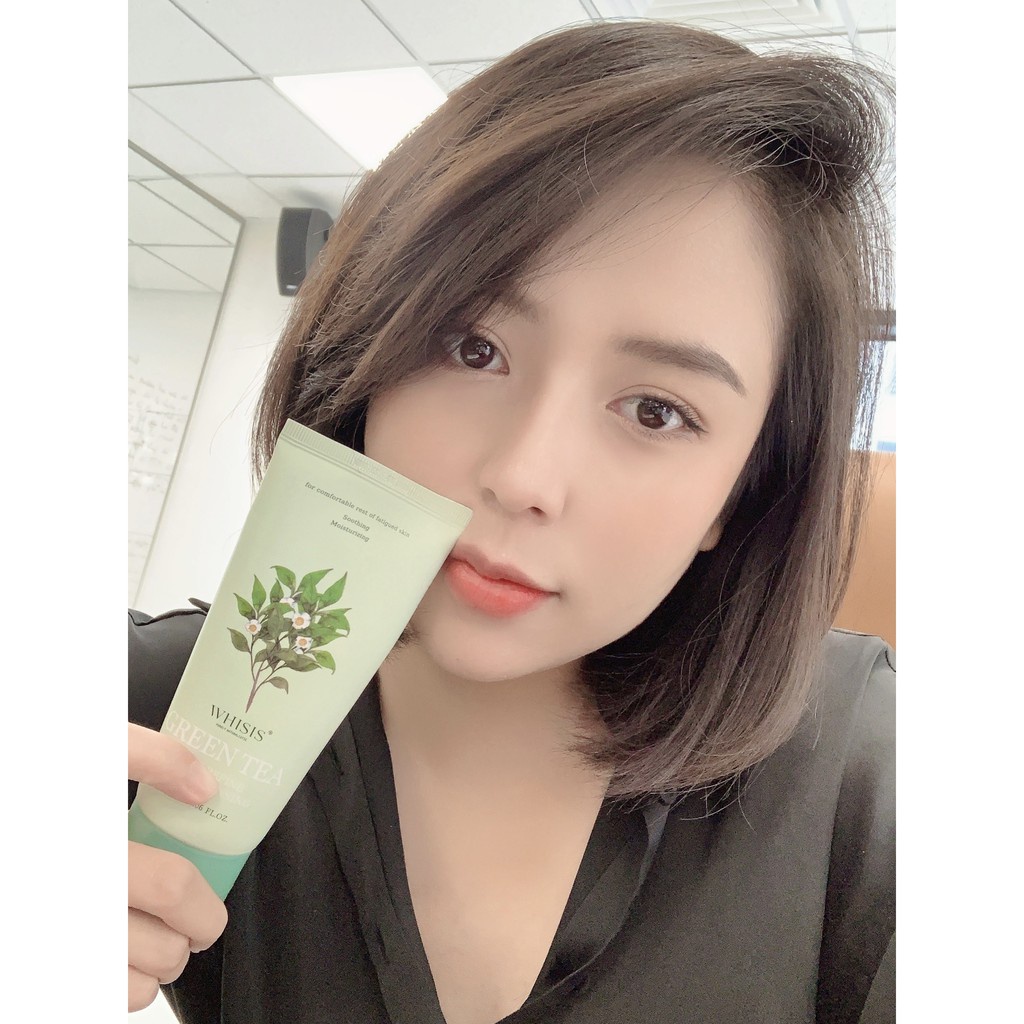 Sữa Rửa Mặt Cho Da Dầu Trà Xanh Hàn Quốc WHISIS Green Tea Pore Refine Foam Cleansing Giảm Mụn Sạch Sâu 120ml