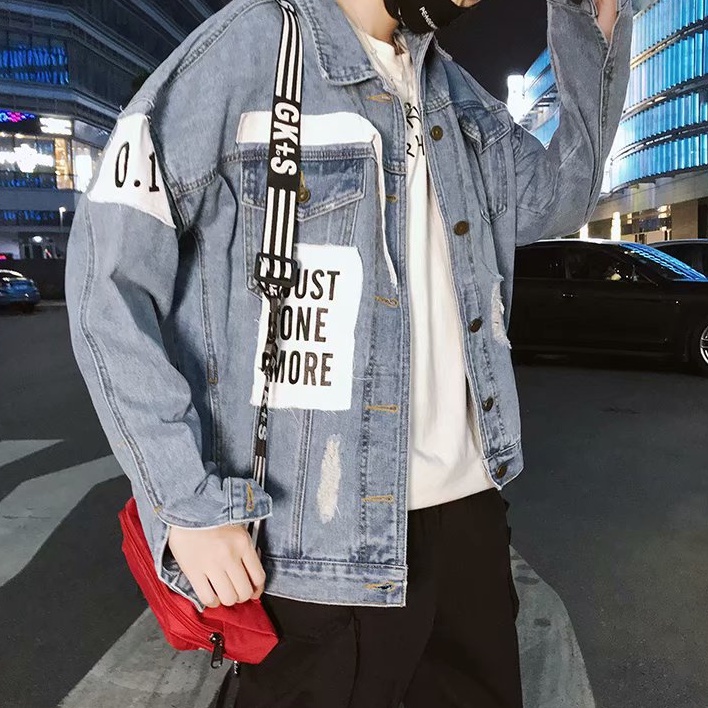Áo Khoác Jeans &quot;Just One More&quot; Unisex Mặc Cho Cả Nam Và Nữ Với Vải Jeans Sản Xuất Dày Dặn [KJN02]