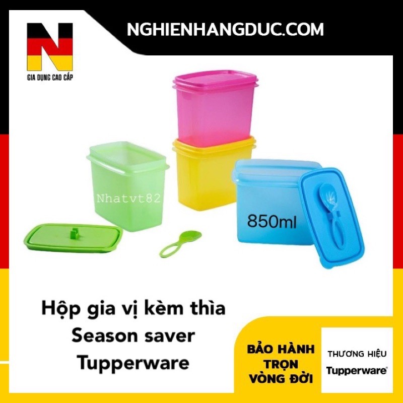 Hộp gia vị đồ khô có muỗng season saver Tupperware