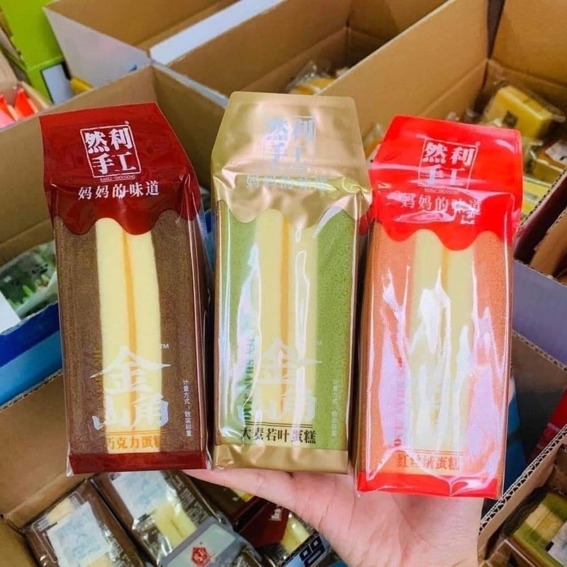Bông Lan Tam Giác 3 Vị_Matcha/Dâu/Socola