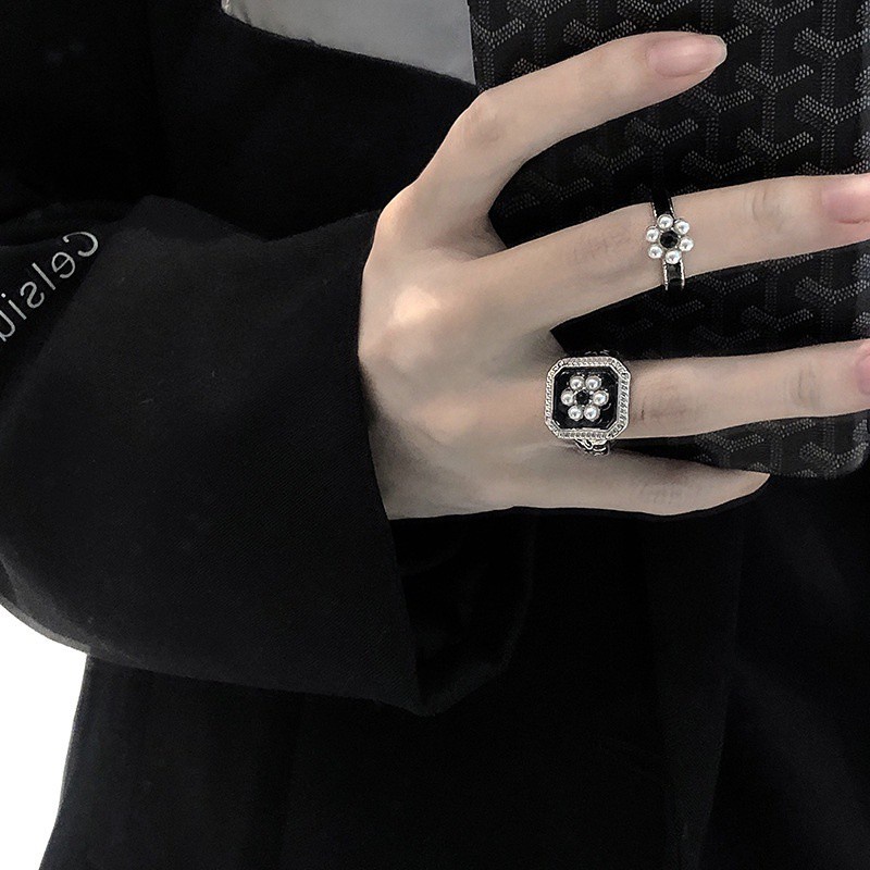 Nhẫn Hở Đính Ngọc Trai Trắng Đen Phong Cách Hàn Quốc 19854 Sang Trọng