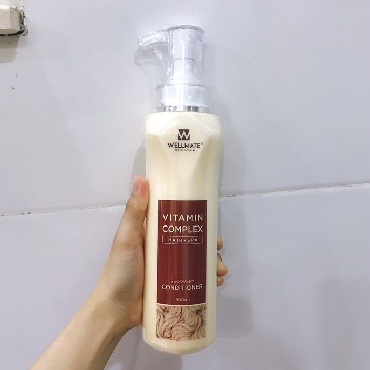 Dầu xả phục hồi tóc hư tổn Wellmate Vitamin Complex Recovery Conditioner 500ml