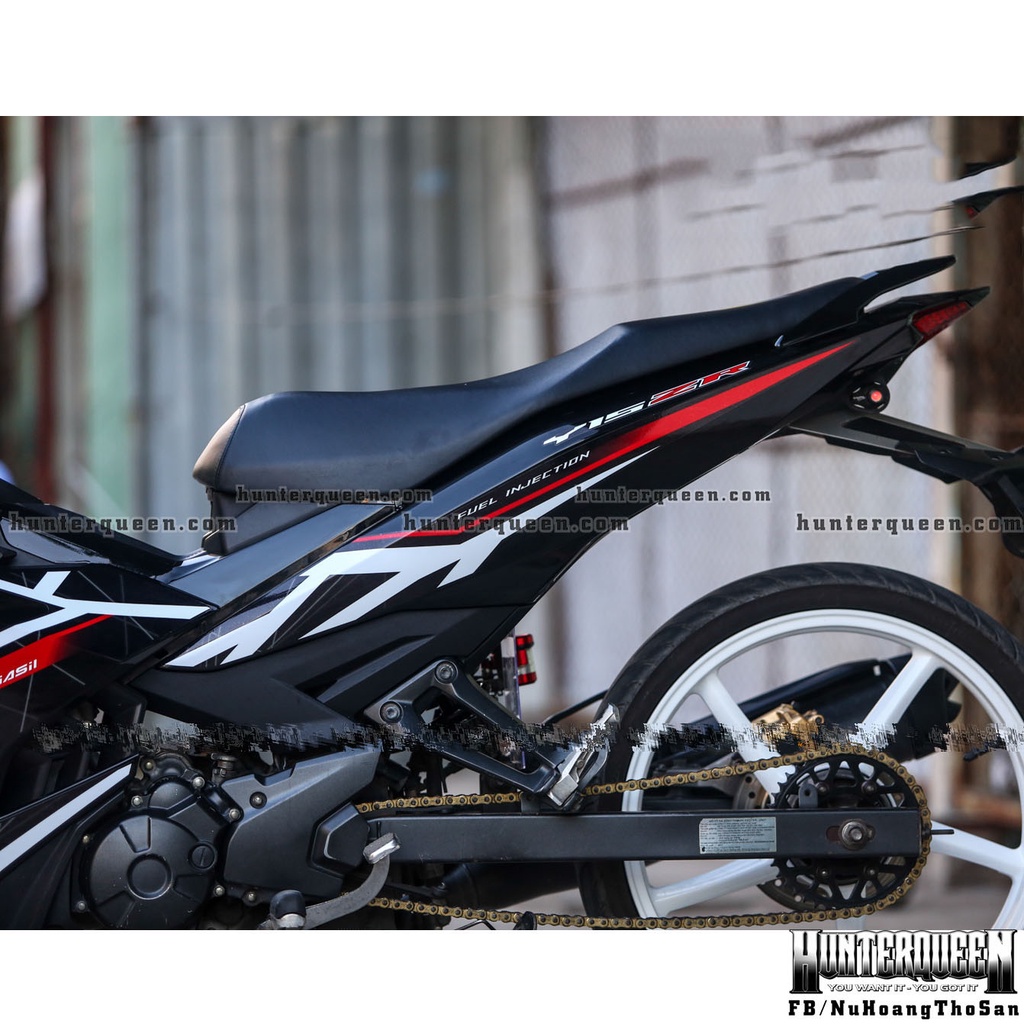 Tem rời cao cấp Y15ZR hot nhất 2022. Dán xe đen cực ngầu. Decal kích thước chuẩn, không bay màu, độ dính cực cao