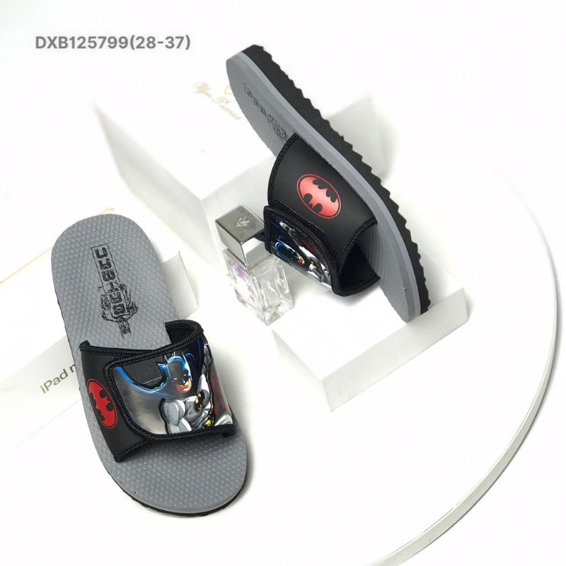 Dép lê bé trai Batmann bền đẹp