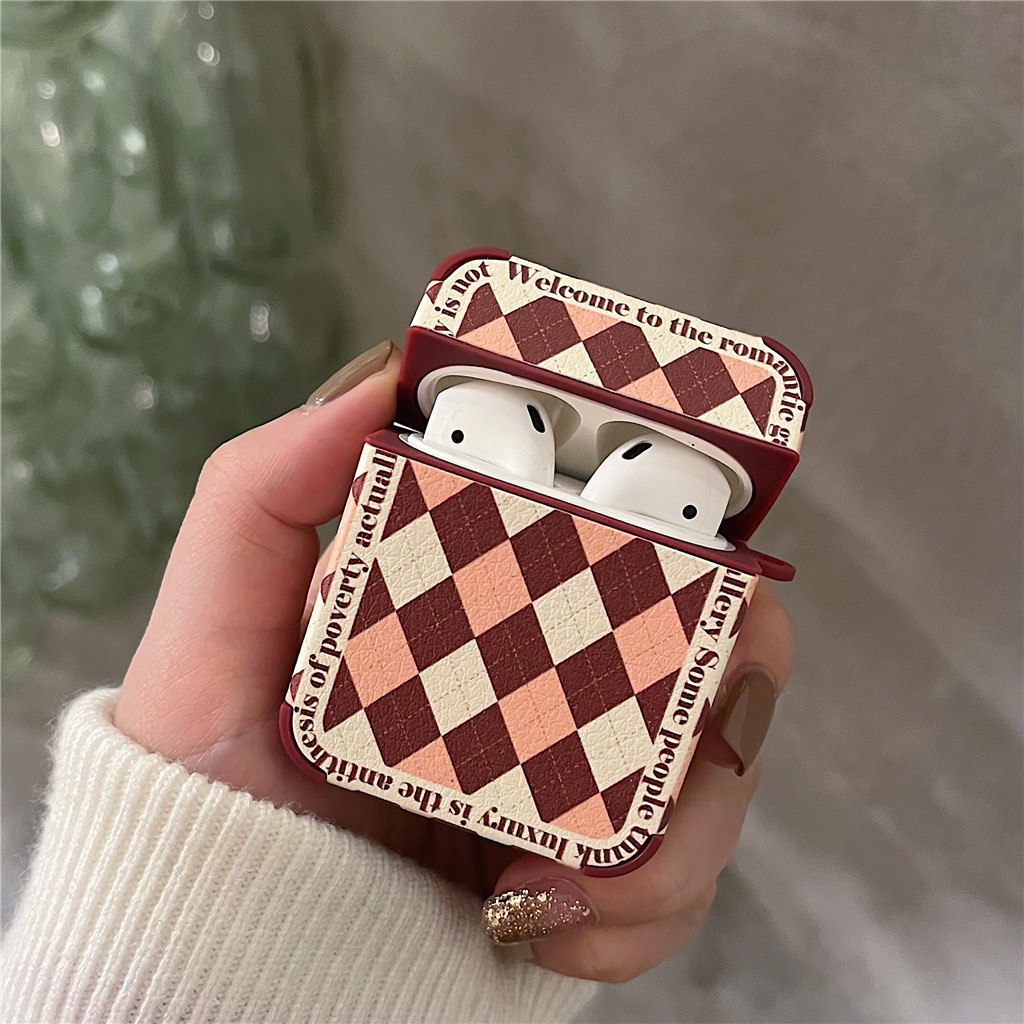 Ốp Bảo Vệ Hộp Đựng Tai Nghe AirPods 1 2 3 Thêu Hình Xinh Xắn