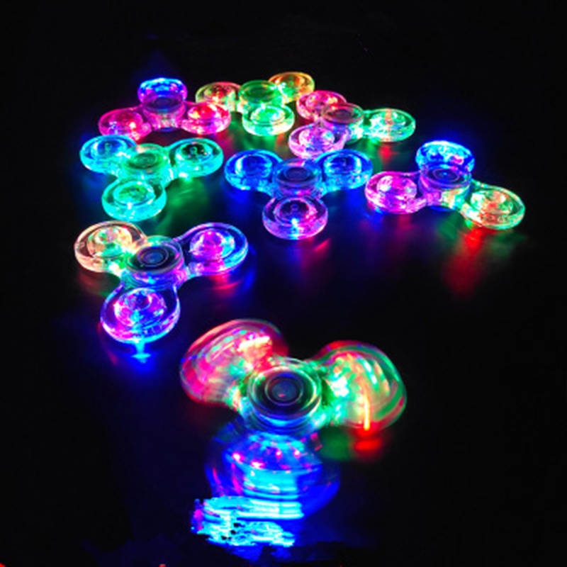 Con Quay Đồ Chơi Fidget Spinner EDC Trong SuốT Với ĐèN LED GiúP GiảM Stress Cho Trẻ Em