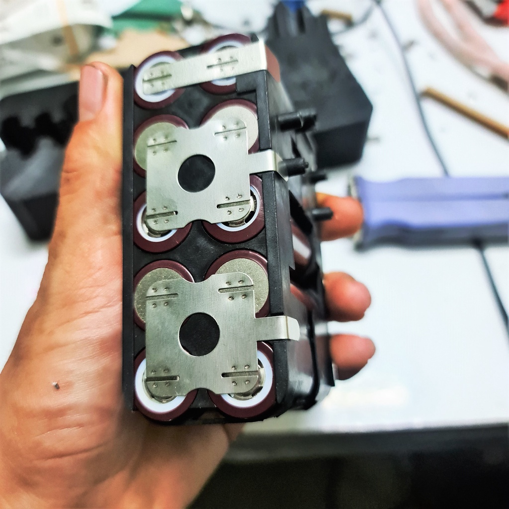 Pin 5S 21V 10 cell LG Đóng sẵn, Dòng xả cao cho máy cầm tay, khoan pin, máy cắt, mài.. Dung lượng cao - Limo
