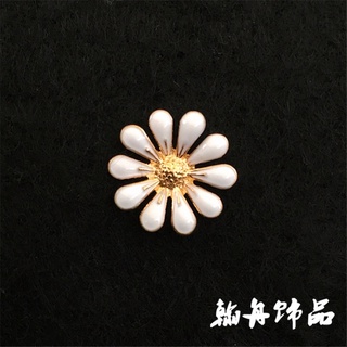 Center hoa trang trí nhiều màu