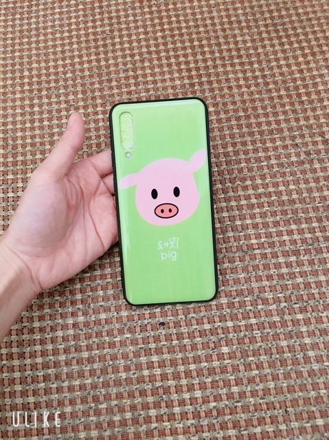 Ốp Heo Hồng nền xanh sam sung A50