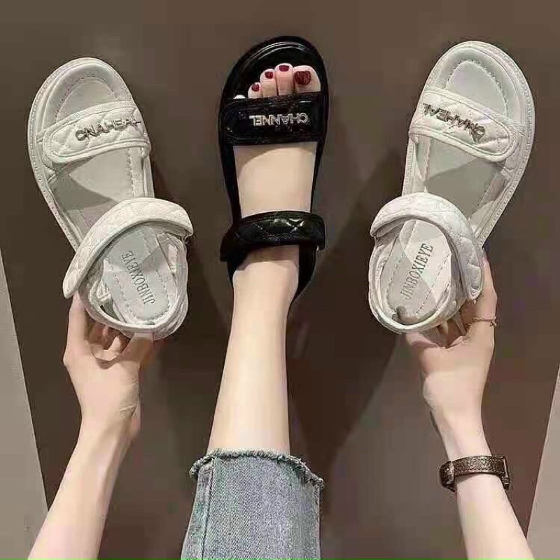 Sandal đế cao siêu nhẹ quai thêu, dép quai hậu đi học- dép bánh mì siêu nhẹ đế cao 3,5cm