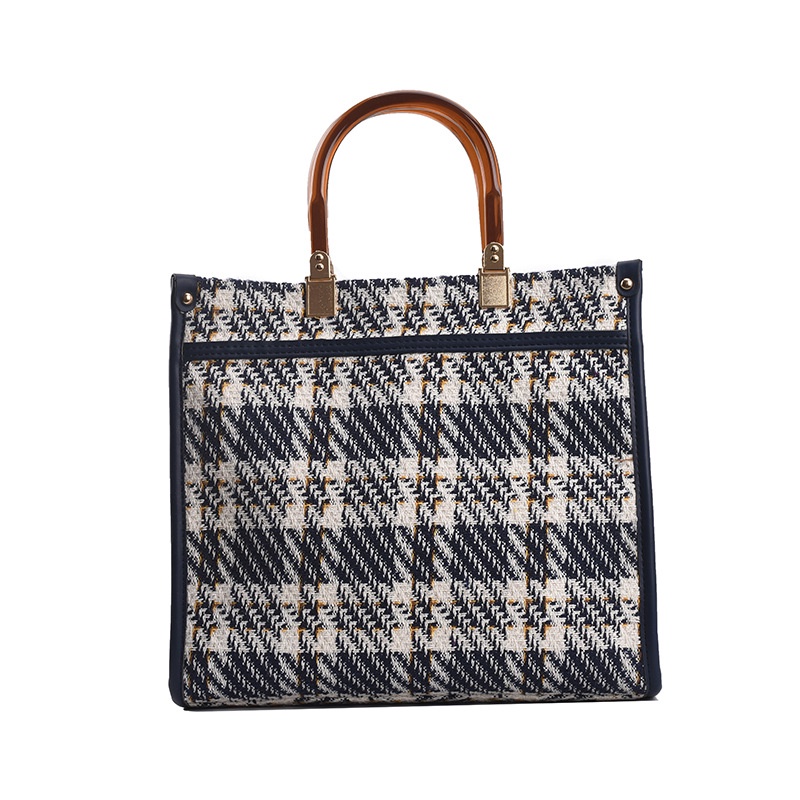 Túi xách messenger IELGY đeo 1 vai bản dây rộng in họa tiết bàn cờ cổ điển