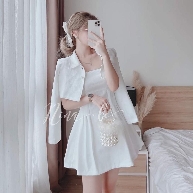 VÁY TRẮNG HAI DÂY CÚP NGỰC ÁO KHOÁC NGOÀI SIÊU XINH ĐI CHƠI ĐÁM CƯỚI