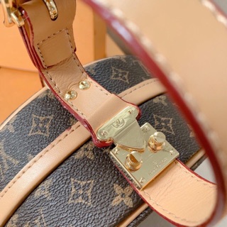 LV PETITE BOITE SIZE 20
