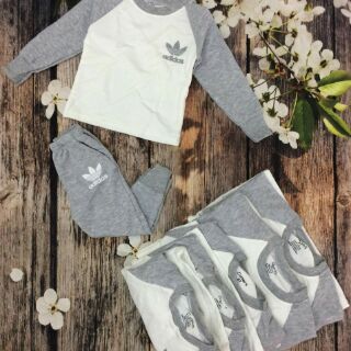 Bộ Adidas bé trai bé gái