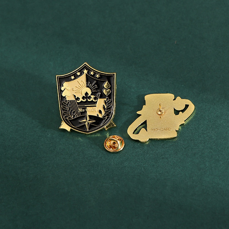 Huy Hiệu Cài Áo Hình Mèo Và Bướm Đáng Yêu