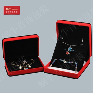 Hộp Đựng Trang Sức Bằng Nhung Sang Trọng