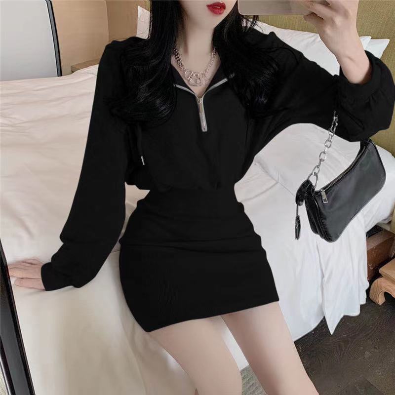 Đầm IELGY dệt kim dài tay có mũ trùm ôm eo thời trang cho nữ