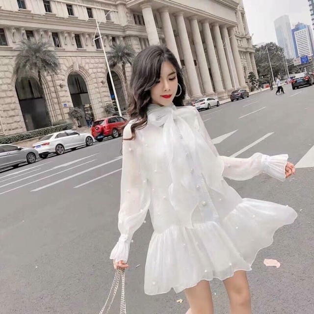 VÁY ĐUÔI CÁ CHẤM BI