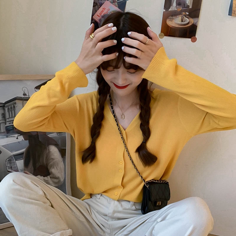 Áo khoác cardigan mỏng tay dài dáng rộng cổ chữ V dễ thương đáng yêu dành cho nữ