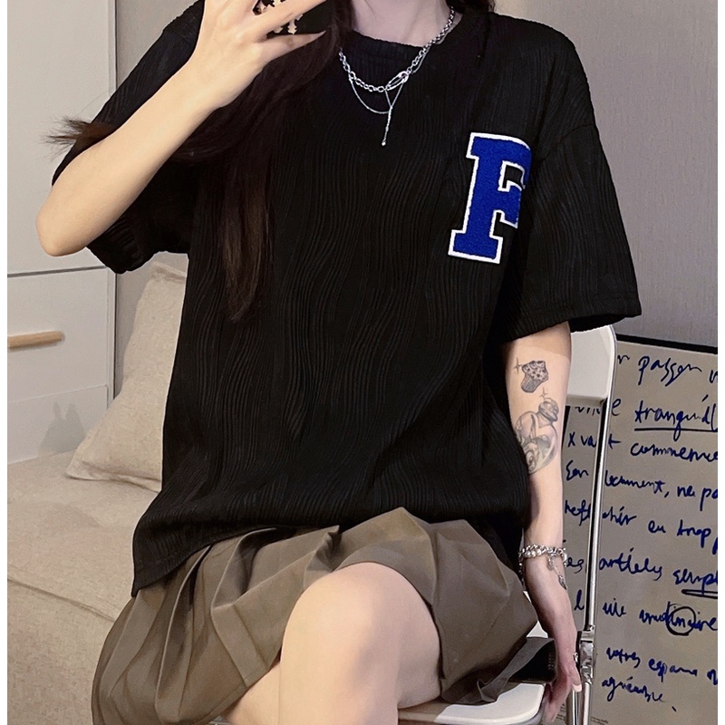 Áo Thun Nữ Ngắn Tay Cổ Tròn Gợn Sóng Thời Trang