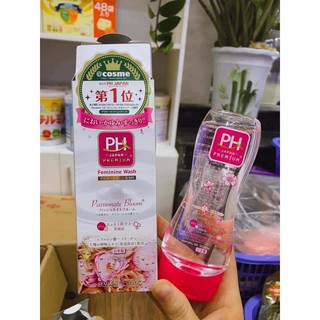 Dung dịch vệ sinh phụ nữ PH Care 150ml