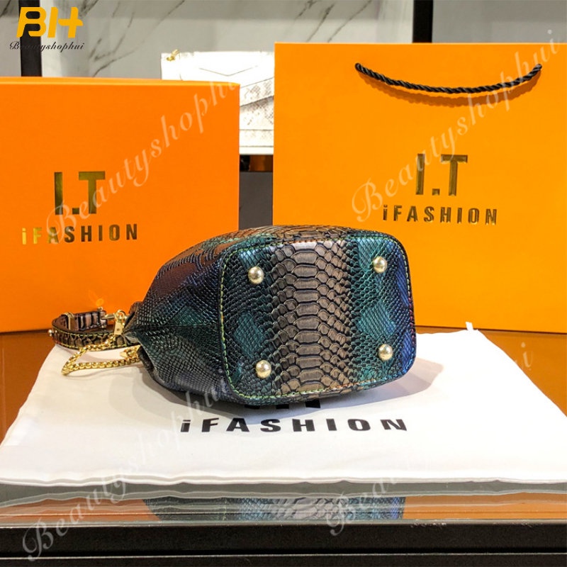 Túi Xách Đeo Vai Kiểu Vuông Nhỏ Họa Tiết Da Rắn Phối Dây Xích Thời Trang 2022 Cho Nữ