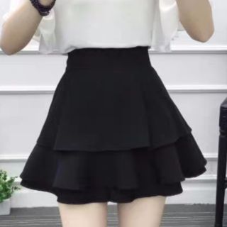 Váy quần ba tầng