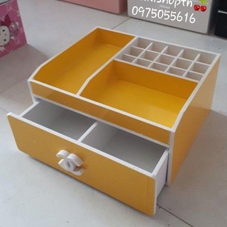 Kệ mỹ phẩm 25cm màu vàng