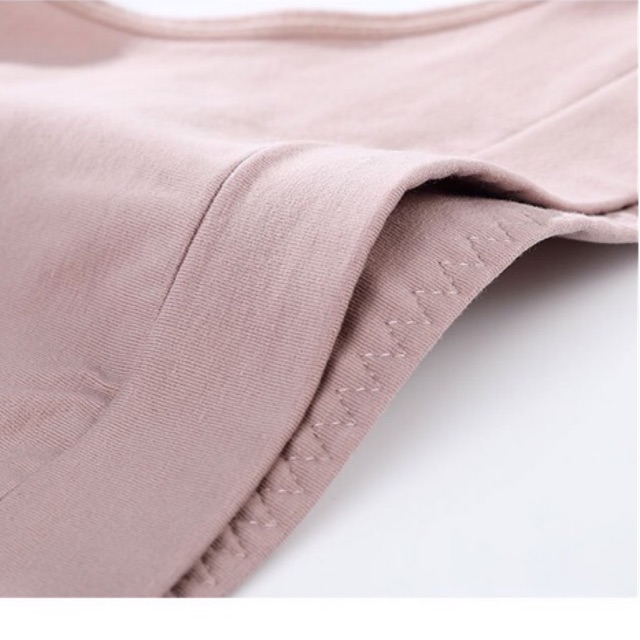 Quần Lót Lọt Khe Cotton Trơn P226