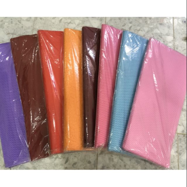 giấy lụa gấm dày gói hoa. Gói quà đẹp