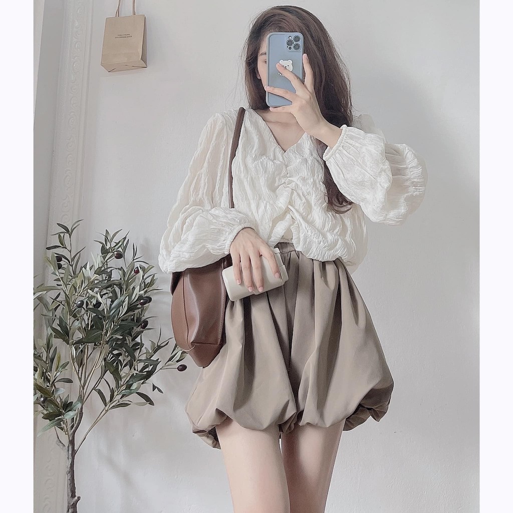 Set áo croptop cổ V kèm quần boom, Set áo crotop ullzang Hàn Quốc - Mono Boutique