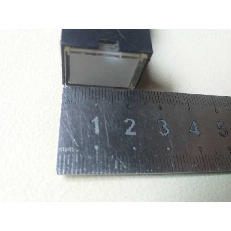 Nút nhấn mặt Chữ Nhật phi 16mm Fuji Japan AH165-TGF AH165TGL