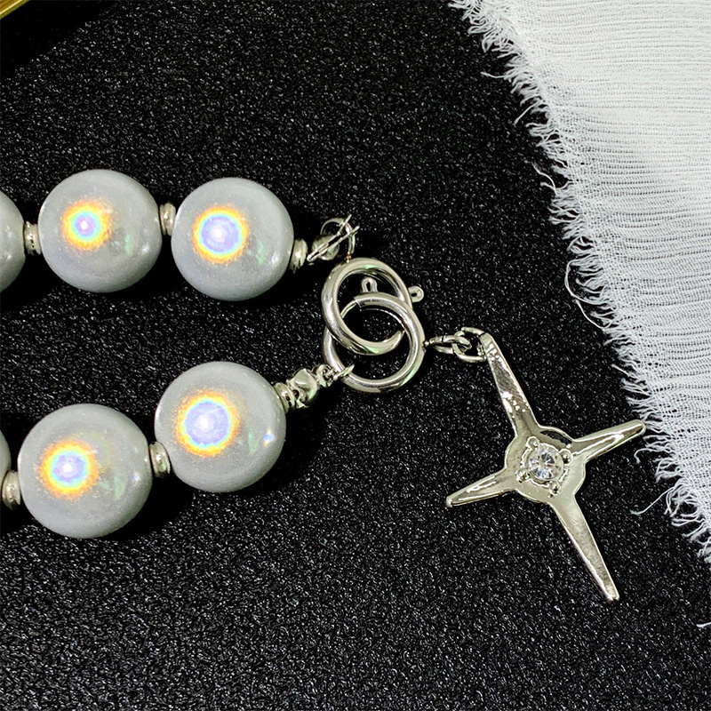 vòng cổ Mặt Thánh Giá Đính Ngọc Trai Thời Trang