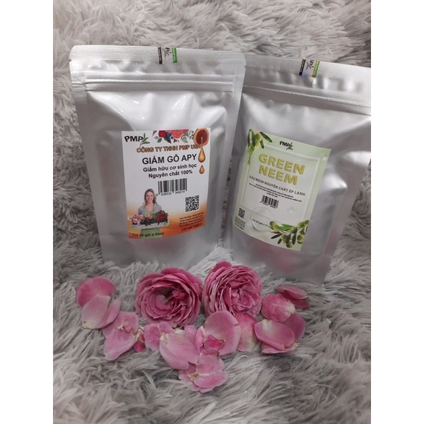 Chăm Hồng Cho Cây Khoẻ Sai Bông
