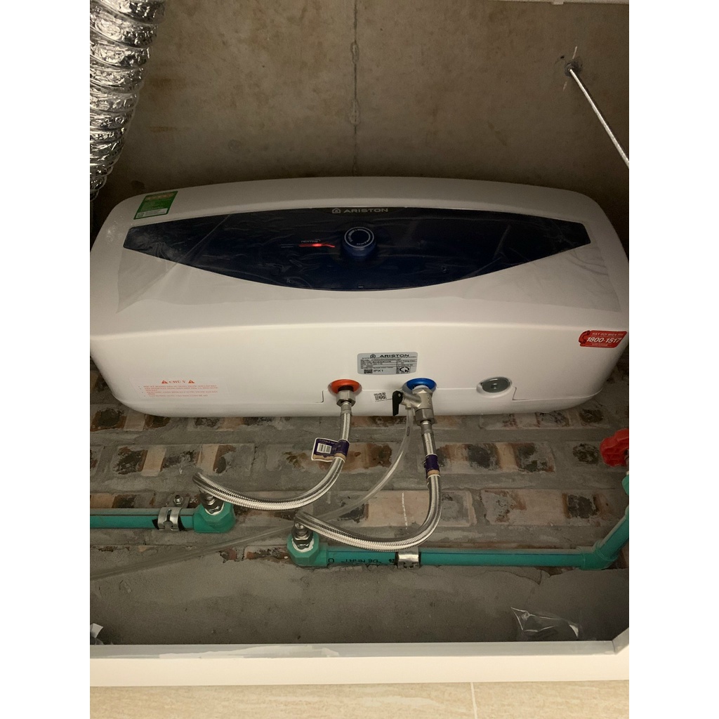 Bình  nóng lạnh Ariston ngang 20L