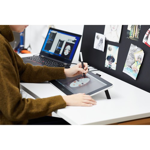 Bảng vẽ màn hình Wacom One (DTC133) | Chính Hãng Giá Tốt