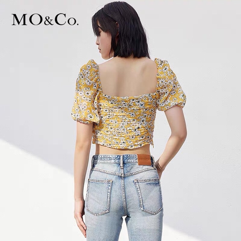 Áo hoa vàng Mo&Co