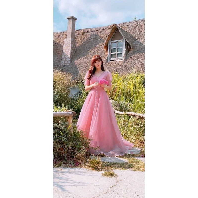 ĐẦM XOÈ TAY PHỒNG ĐÍNH NÚT BỌC ( kèm ảnh khách mặc )