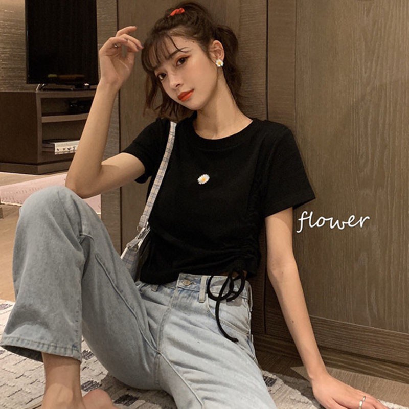 Áo Thun Ngắn Tay Phối Dây Rút Họa Tiết Hoa Cúc Nhỏ Xinh Ôm Dáng Thời Trang Cho Nữ