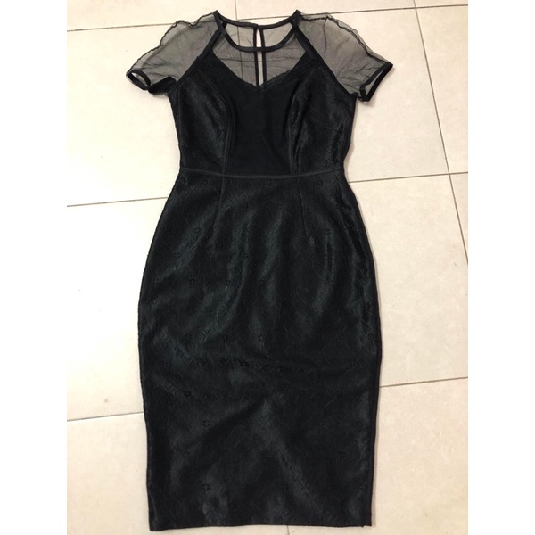 đầm elise size s đã sử dụng màu đen