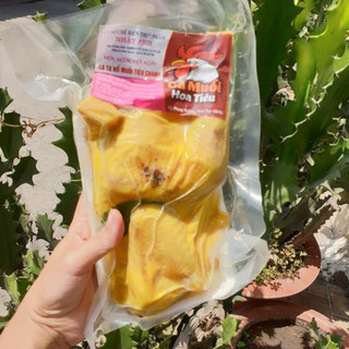 🌿 [ NowShip ] Gà ủ muối hoa tiêu / gà ta ( khay nữa con )