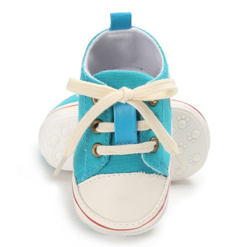 Giày Sneaker Tập Đi Chất Canvas Cho Bé