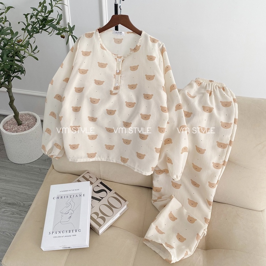 Đồ bộ ngủ nữ tay dài xốp cổ tròn cài nút mặc nhà họa tiết hàn quốc dáng rộng dài Fmstyle Saigon21DB10EP2201-21DB11EP2501