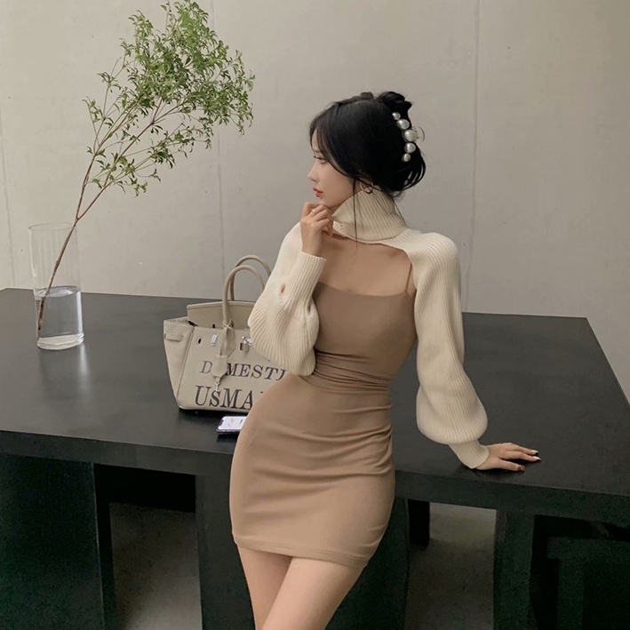 Đầm nữ dáng ôm hai dây kèm áo khoác Emilyshop