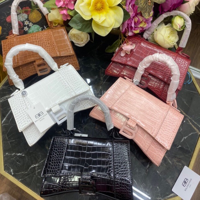 Túi balencia quai xách