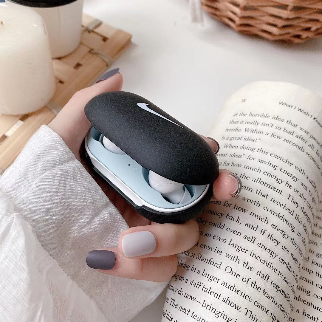 Vỏ Bảo Vệ Hộp Sạc Tai Nghe Samsung Galaxy Buds / Buds + Mặt Nhám Họa Tiết Nike Đẹp Mắt | BigBuy360 - bigbuy360.vn