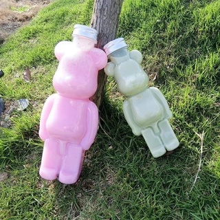 Set 10 Chai nhựa gấu Bearbrick , chai gấu Bắc Cực, chai gấu bạo lực 500ml fi38