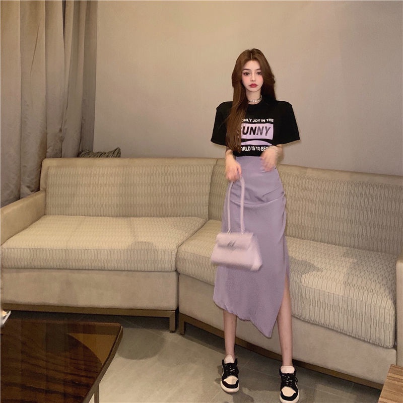 Set Áo Thun Ngắn Tay In Chữ + Chân Váy Lưng Cao Xẻ Tà Thời Trang Mùa Hè 2022